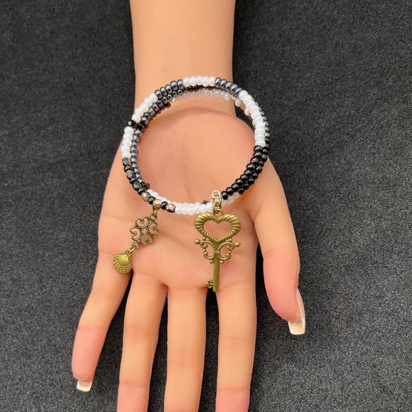 Love Charm Bead Bracelet For Women - Picture 1 of 5